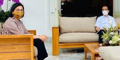 Usai Disuntik Vaksin, Jokowi Langsung Bahas LPI dengan Sri Mulyani dan Erick