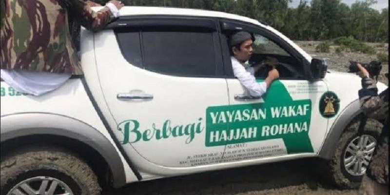 UAS Klarifikasi Soal Kado Pernikahan