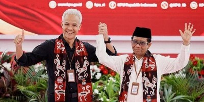 Analisis Political Marketing Tiga Kandidat Capres dan Cawapres