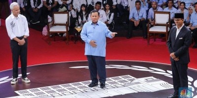 Tiga Persoalan Bangsa: Catatan Dari Debat Capres