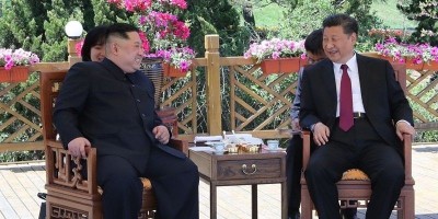 Di Balik Tapak Kaki Kim Jong Un dan Xi Jinping yang Menghilang