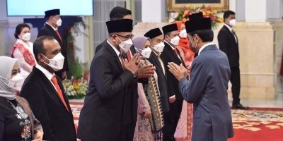 Semua Komisioner KPU dan Semua Anggota DKPP Wajib Mundur